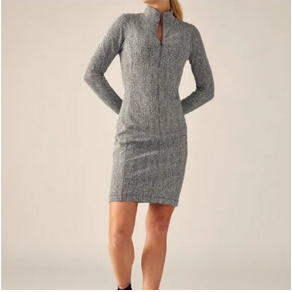 Athleta Delancey Textured Dress. Size L. NWT